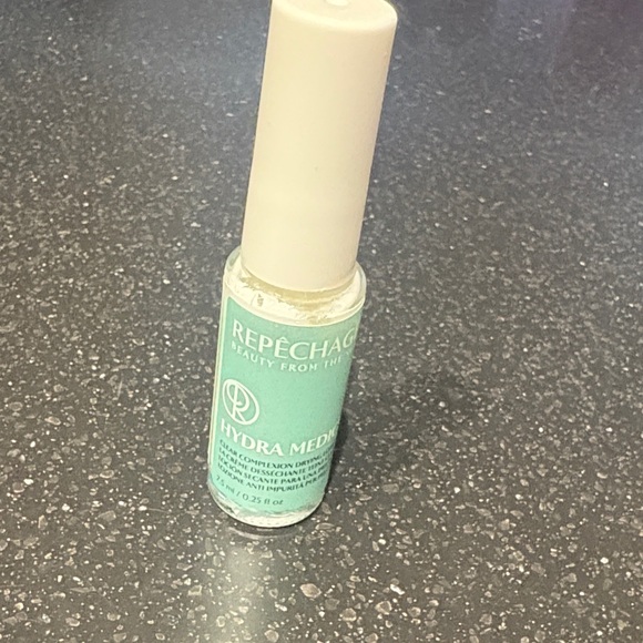 Hydra Medic Acne Treatment - Picture 1 of 2